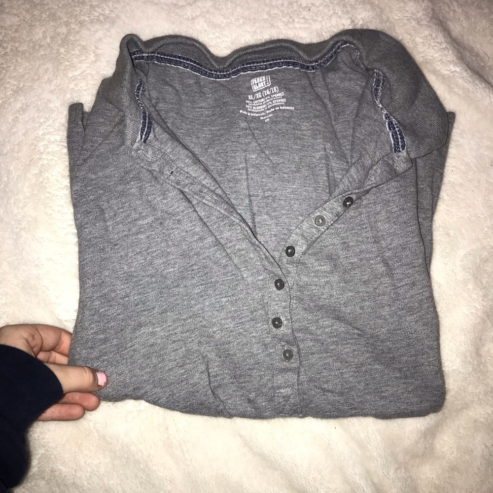 Faded Glory Grey Button T Shirt